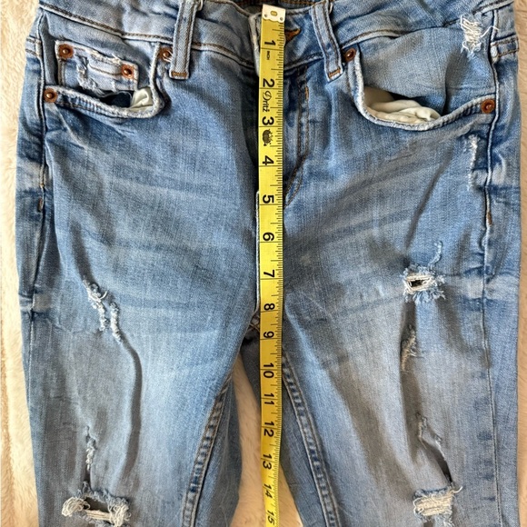 Zara The Multidamages Skinny in Azure Blue Size 4 Distressed Jeans - Picture 6 of 8